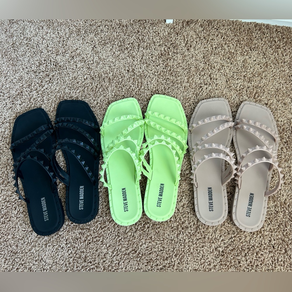 3 pairs of Steve Madden sandals - size 8(US)